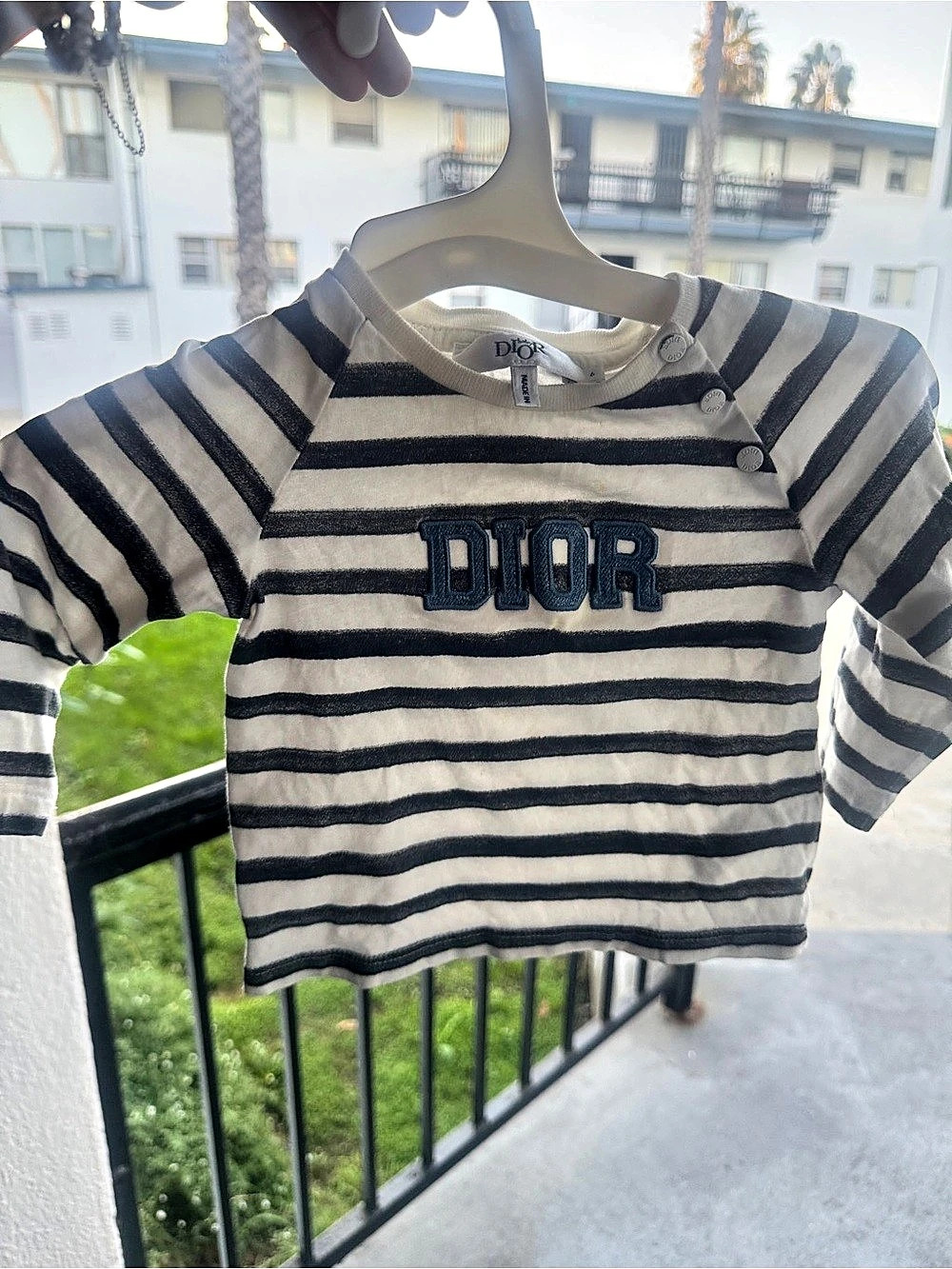 Dior